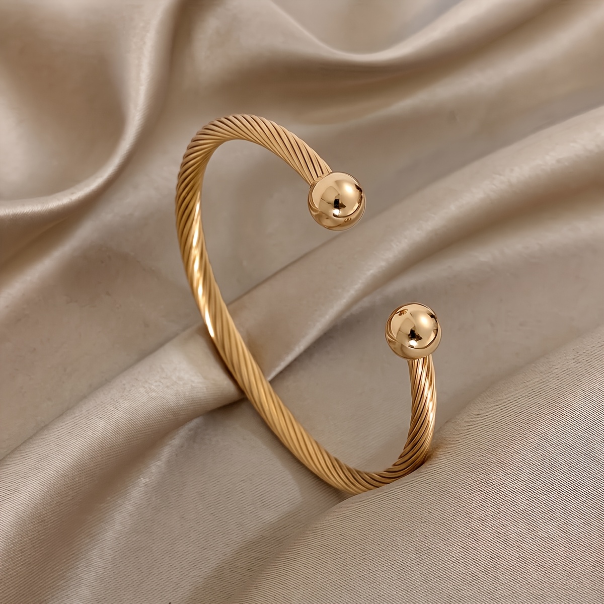 Women's Vintage 18K Gold Plated Bracelet Set, Stackable